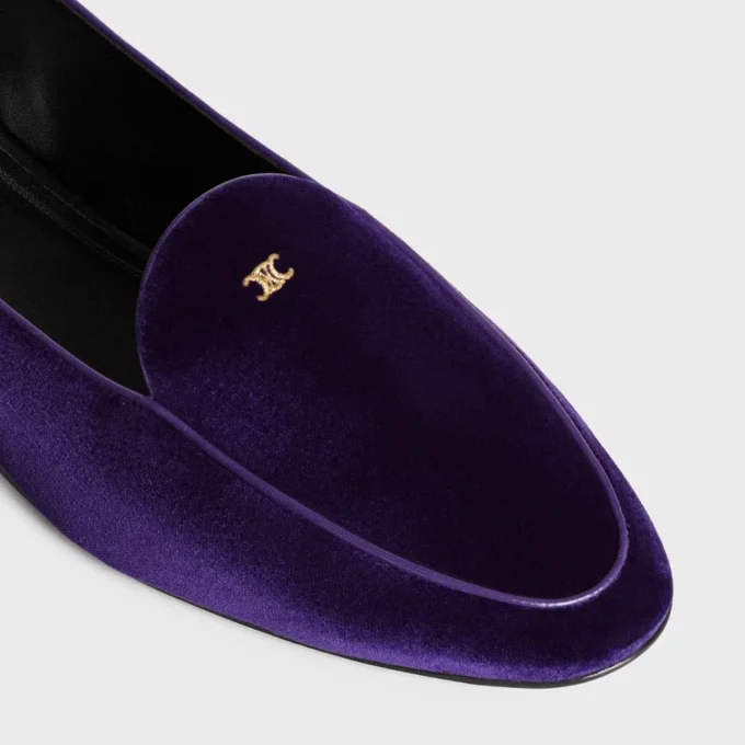 Aura Loafer with Triomphe in Velvet