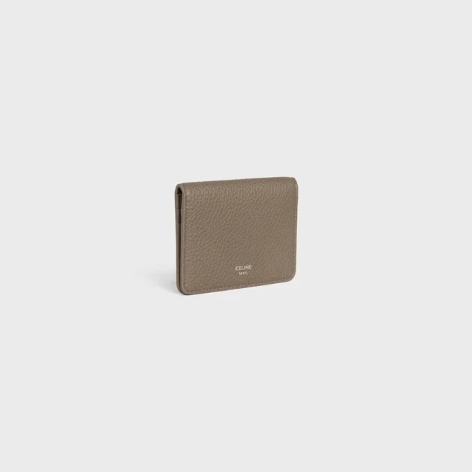 Bi-Fold Card Holder in Grained Calfskin