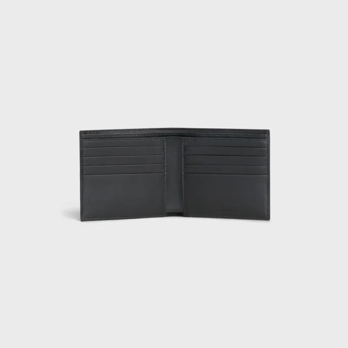 Bi-Fold Card Holder in Grained Calfskin