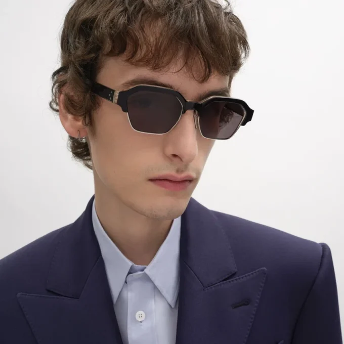 Black Frame 63 Sunglasses in Acetate and Metal