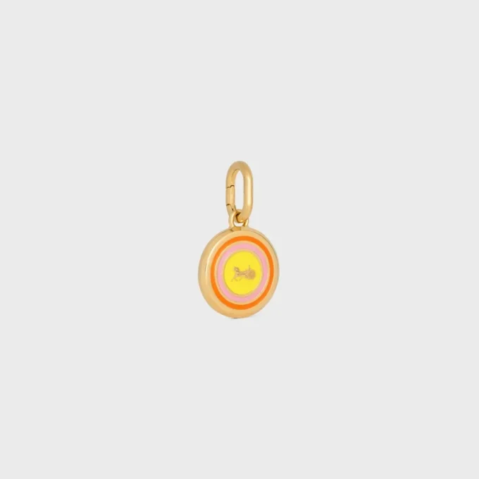 Charms Sulky Medal in Enamel Ans Brass with Gold Finish