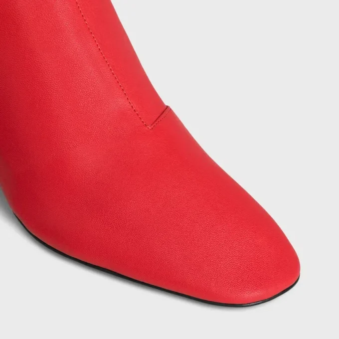 Cheri – Zipped Boot in Stretch Lambskin