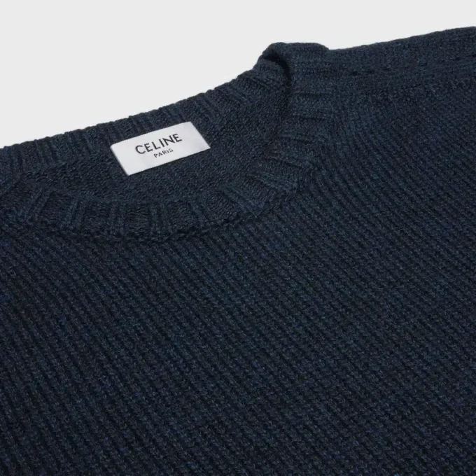 Crewneck Sweater in Seamless Cashmere