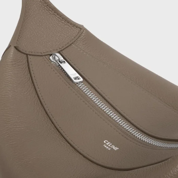 Crossbody Bag Harry in Grained Calfskin Crossbody Bag Harry in Grained Calfskin