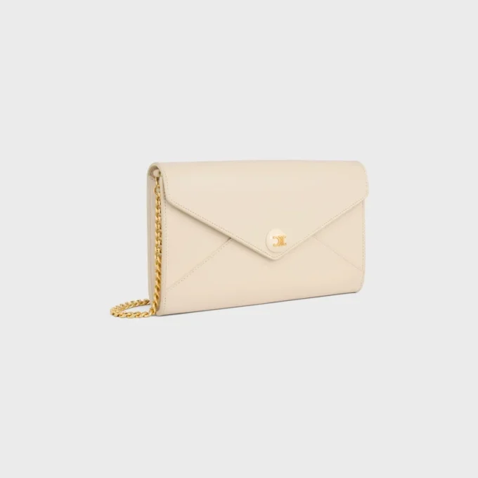 Envelope Wallet on Chain in Shiny Calfskin Envelope Wallet on Chain in Shiny Calfskin
