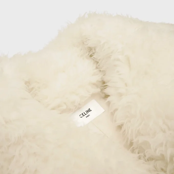 Jacket in Fluffy Wool