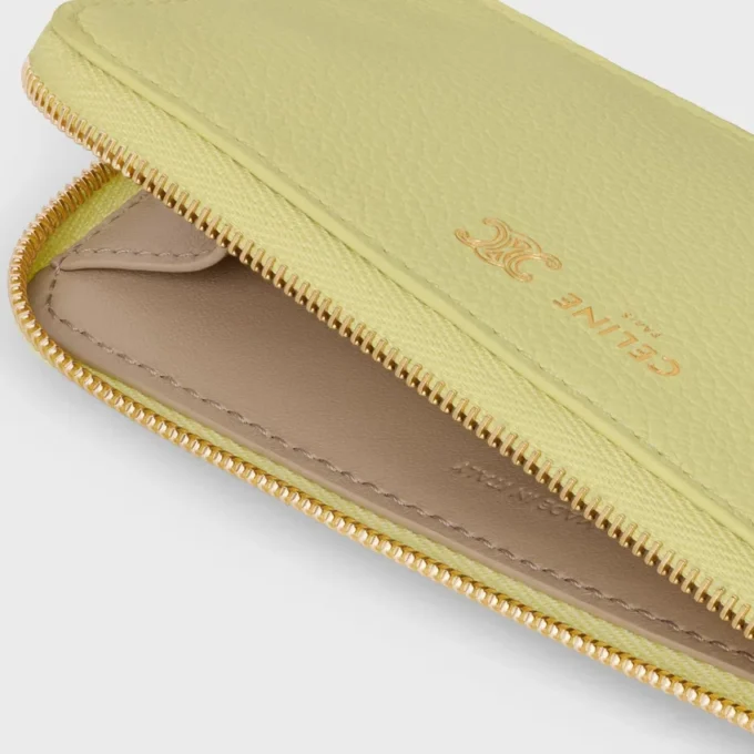 Long Zipped Card Holder in Supple Grained Calfskin