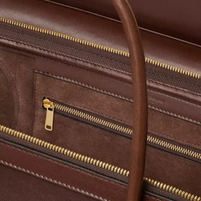 Luggage in Supple Shiny Lambskin