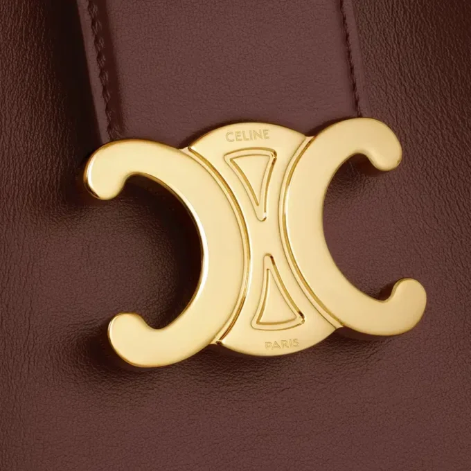 Medium Bucket Louise in Smooth Calfskin