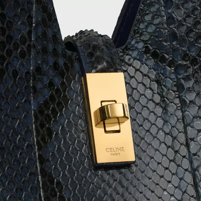 Small Camille 16 Soft Bag in Python