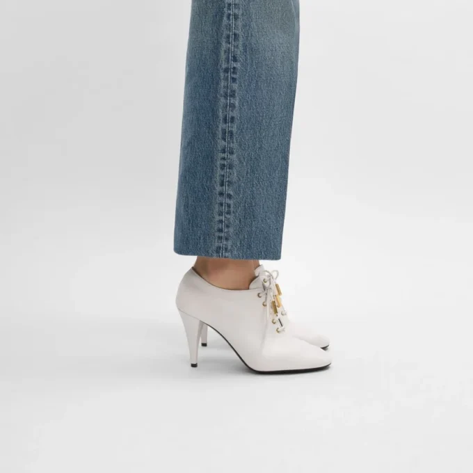 Soft Oxford Lace-Up Heeled Ballerina in Calfskin – Vegetal Tanning