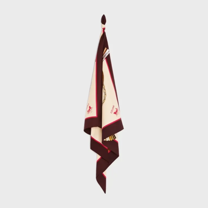 Square in Silk Twill Square in Silk Twill