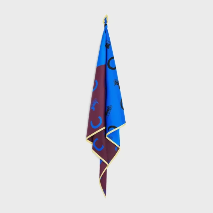 Square in Silk Twill