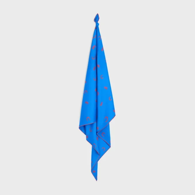 Square in Silk Twill Square in Silk Twill
