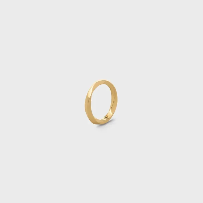 Torsion Ring in Yellow Gold Torsion Ring in Yellow Gold