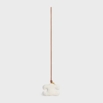 Triomphe Pom-Pom Keyring in Cotton Crochet with Gold Finishing Triomphe Pom-Pom Keyring in Cotton Crochet with Gold Finishing