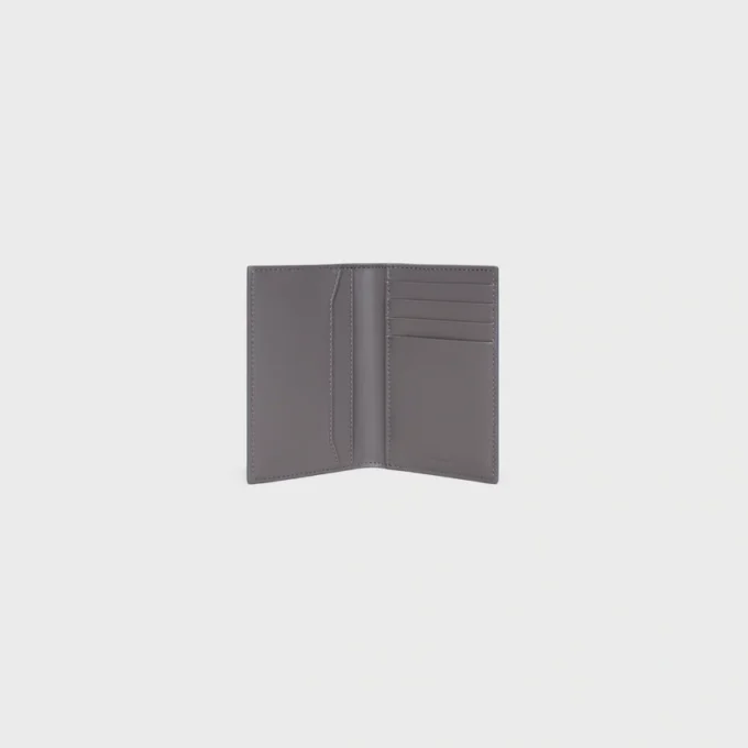 Vertical Card Holder in Grained Calfskin