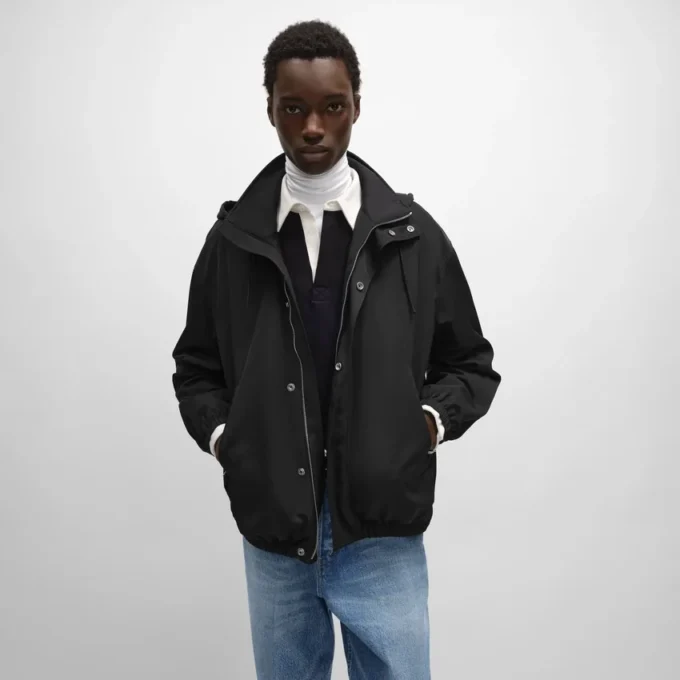 Windbreaker in Nylon Twill